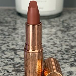 Charlotte Tilbury Lipstick + FREE Gift